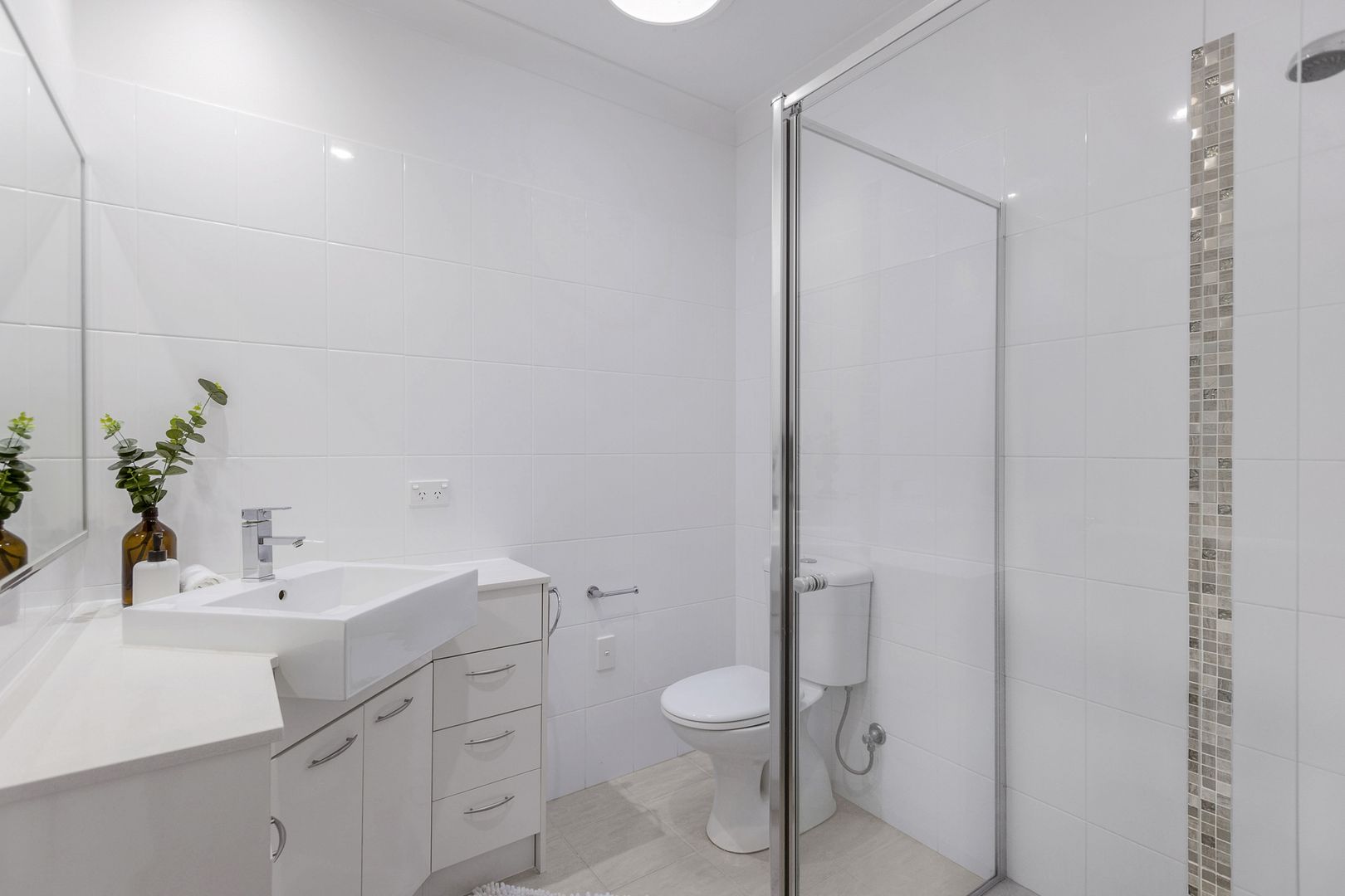 HOME 82 PALM LAKE RESORT TRUGANINA