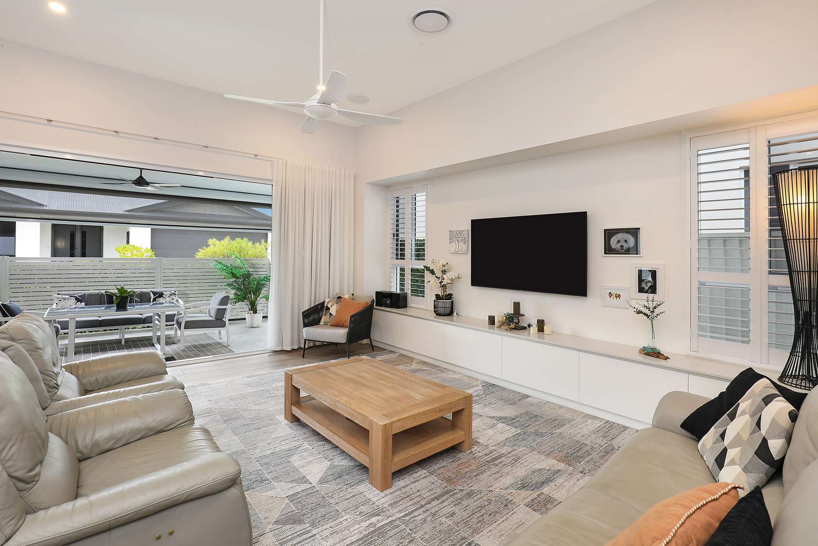 Choose the EASY Life! - Villa 40 GemLife