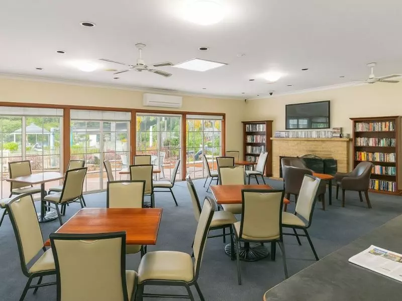 Kincumber Nautical Village - 209 John Hunter Dr