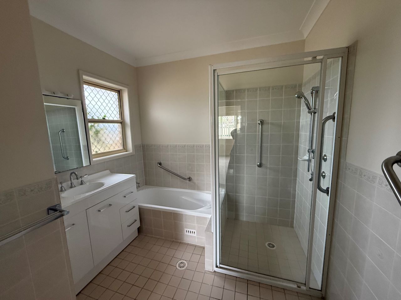 Unit for rent in New Lambton for $650 per week