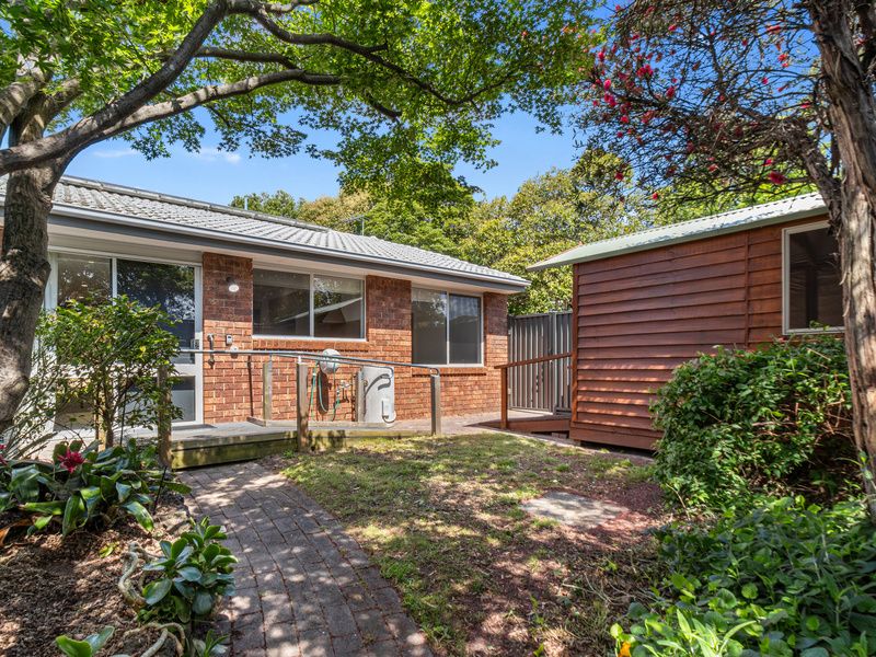 Stylish, Low-Maintenance Living with Private Courtyard