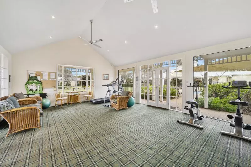 Two Bedroom Home Close To Clubhouse and Pool