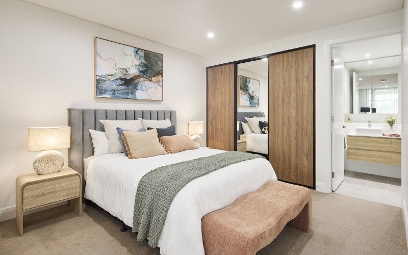 The Peacock - Golf course views from every window