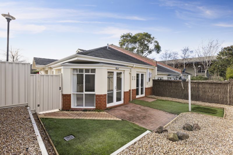Fresh Interiors, Garden Outlook