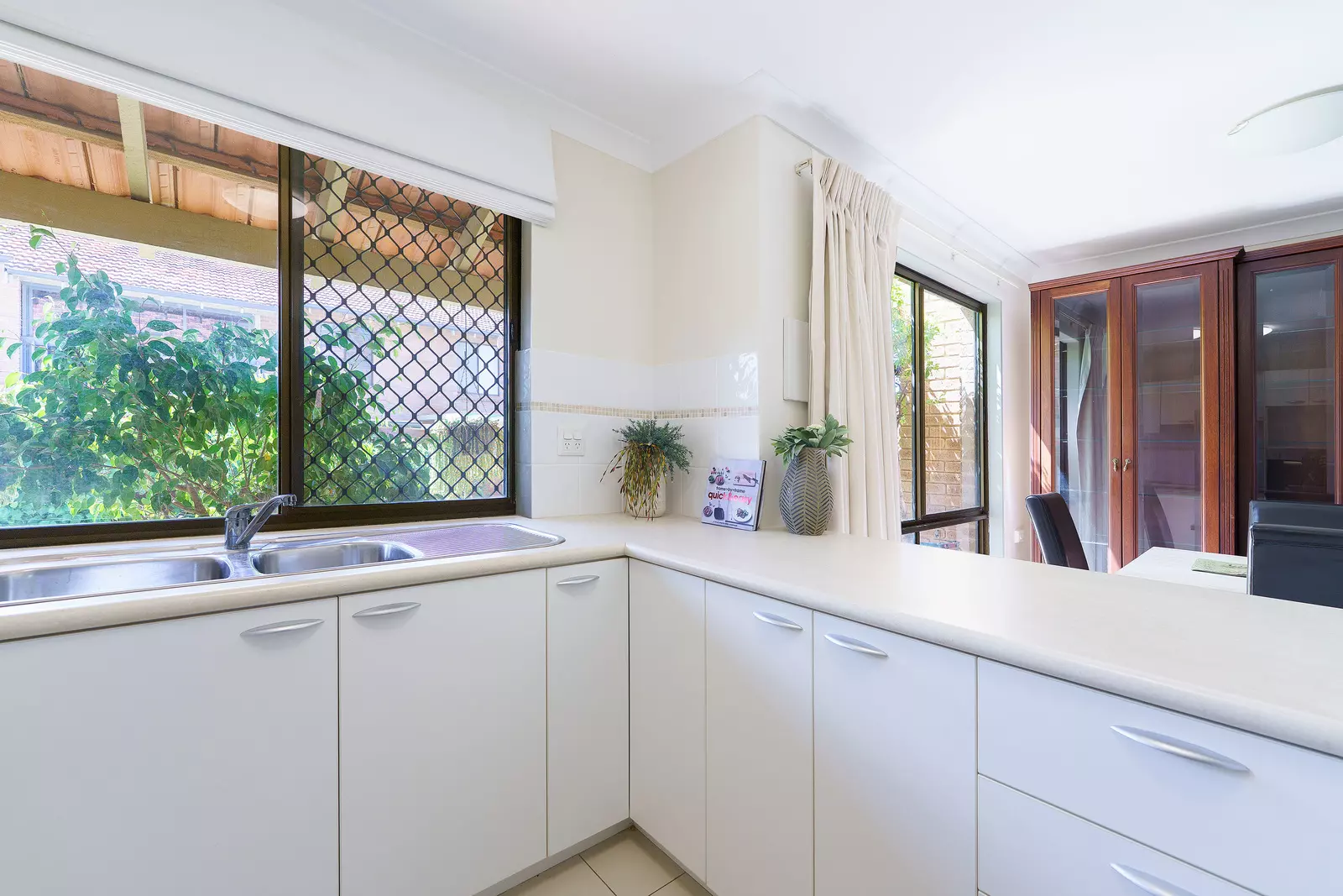 Beautiful 3 bedroom villa located in the dress circle of the village