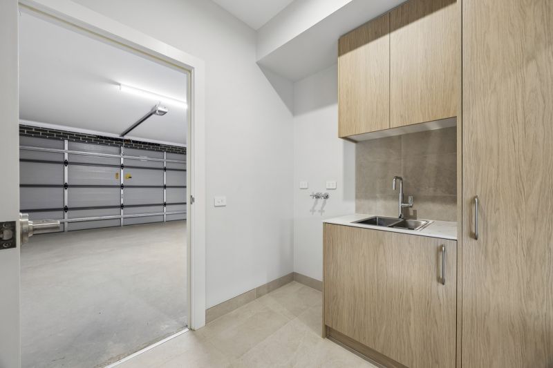 Brand New, Modern living – Ready Now.
