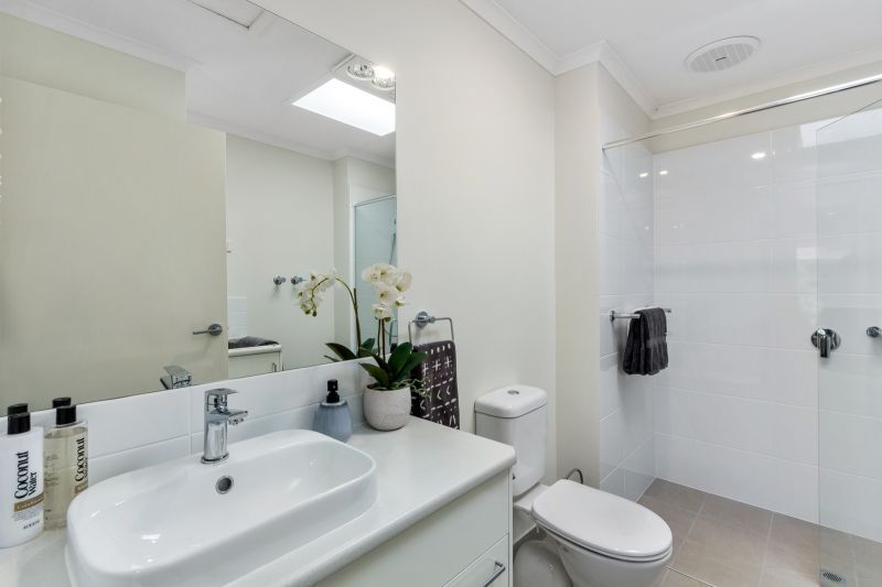 122/2 Old Stud Road, Wantirna South