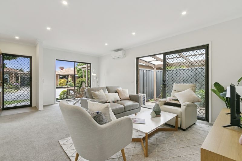 Newly refurbished villa located in private court