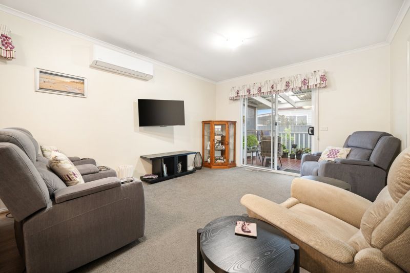 Lifestyle Communities Casey Fields - Spacious 2-bedroom home with study packed with features