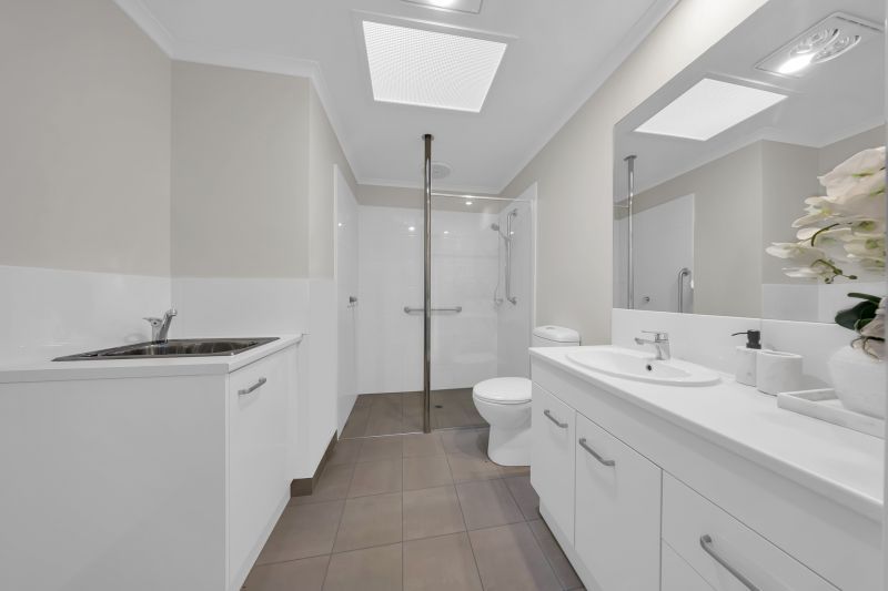 107/562 Burwood Highway