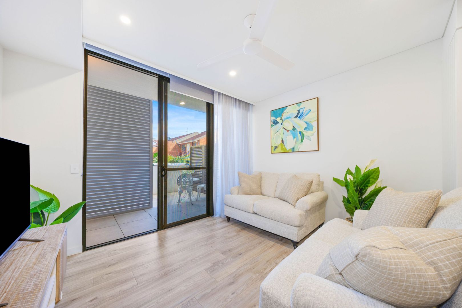 Banksia 301 