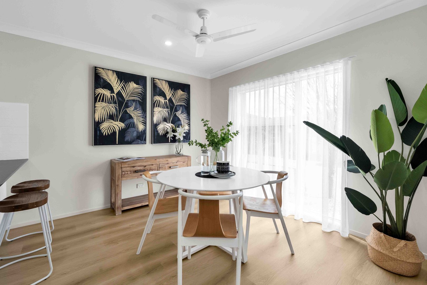 Home 30 Palm Lake Resort Truganina