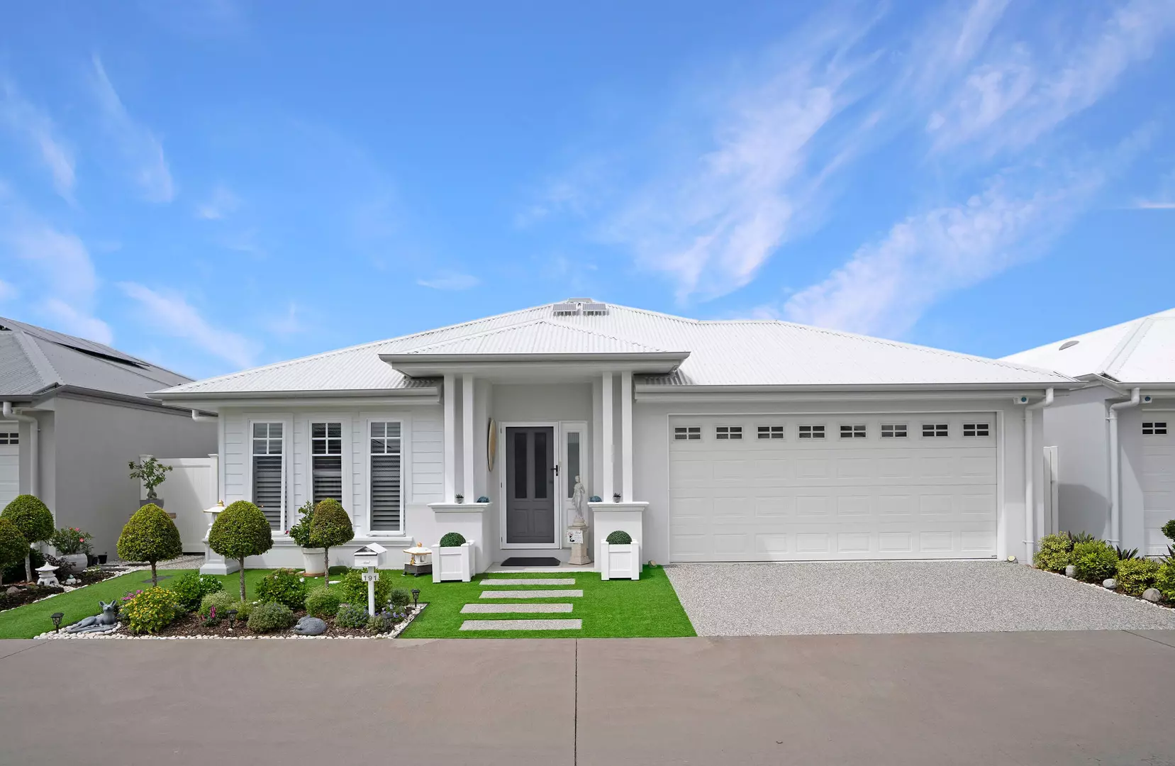 Palm Lake Resort Beachmere Bay