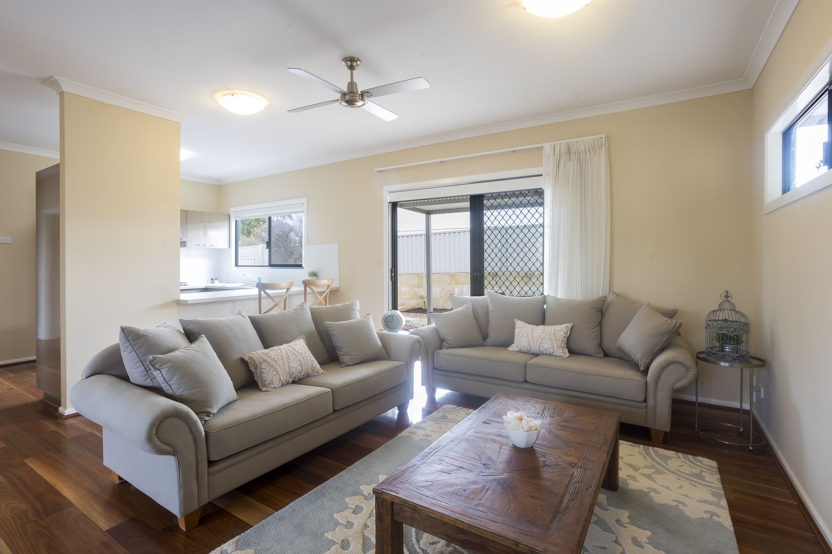 Petrona – charming light filled home