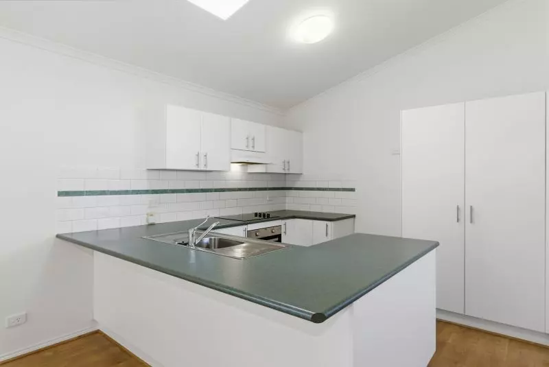 Beautifully Refreshed Two-Bedroom Cottage