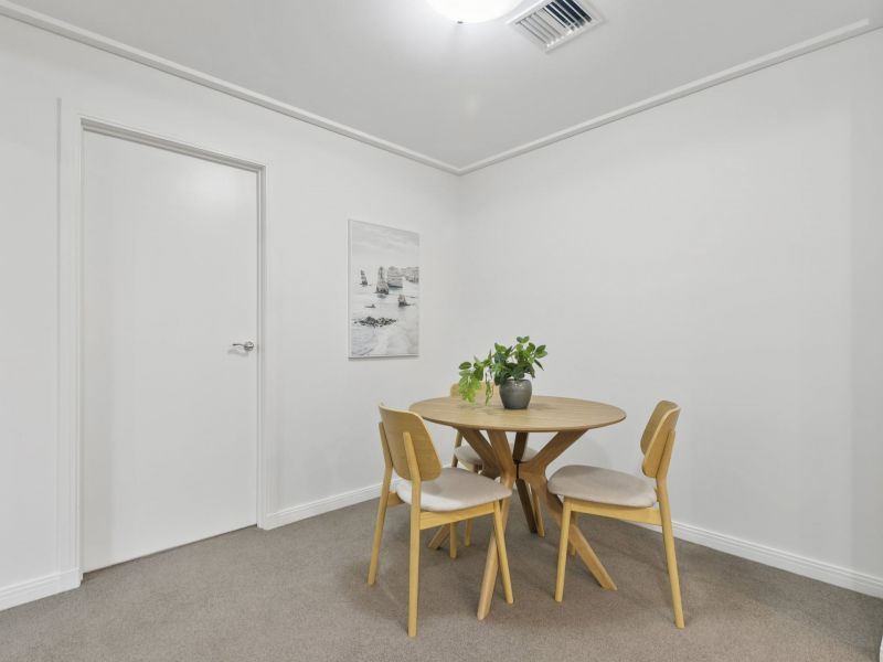 Stylish Home with Garden Terrace Access