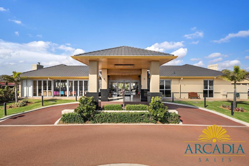 ARCADIA WATERS GERALDTON - 3 Bedroom with Amazing Enclosed Rear Patio