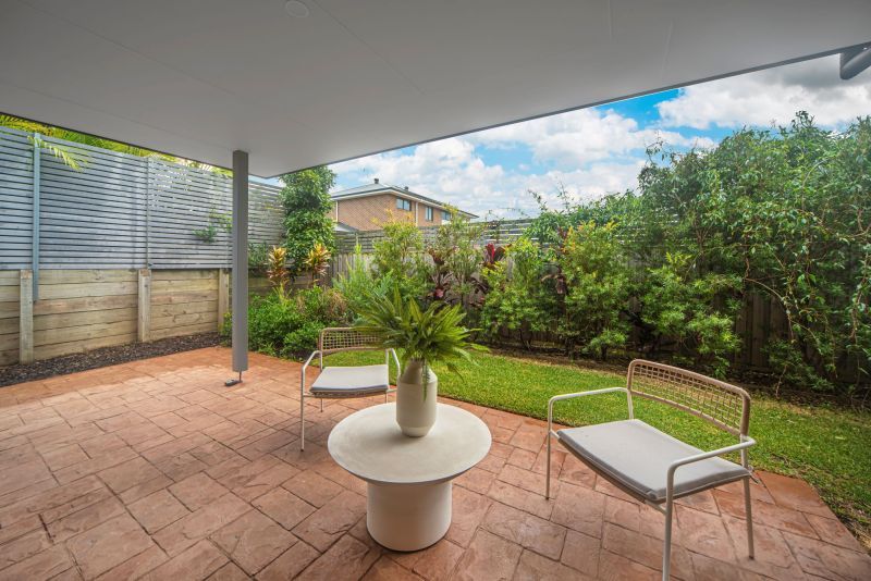 Light & bright villa