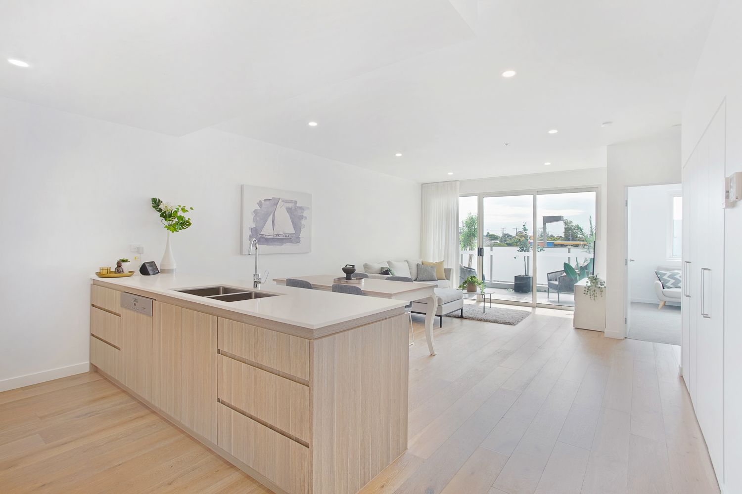 Light filled with generous proportions 