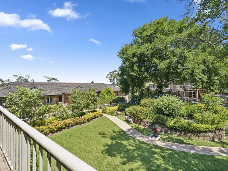 Light & bright one-bedroom unit