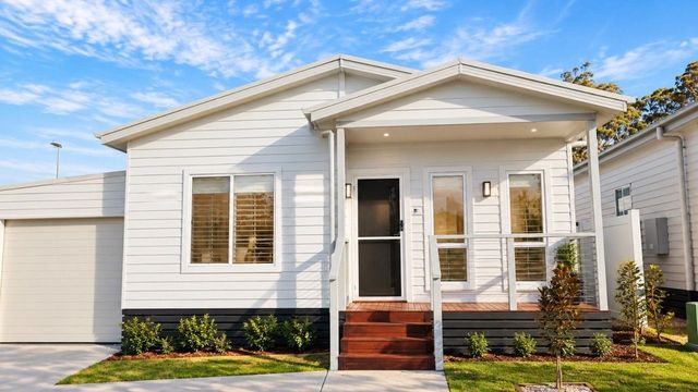 Practical Living and Elegant Style with the Arden - Lot 92