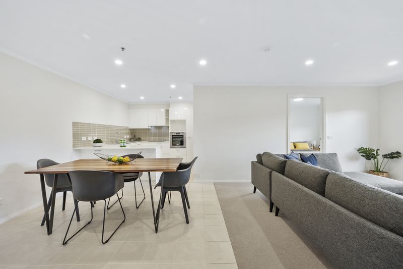 Ground Floor Living by Water and Parkland