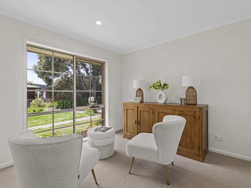 Modern Living, Peaceful Setting