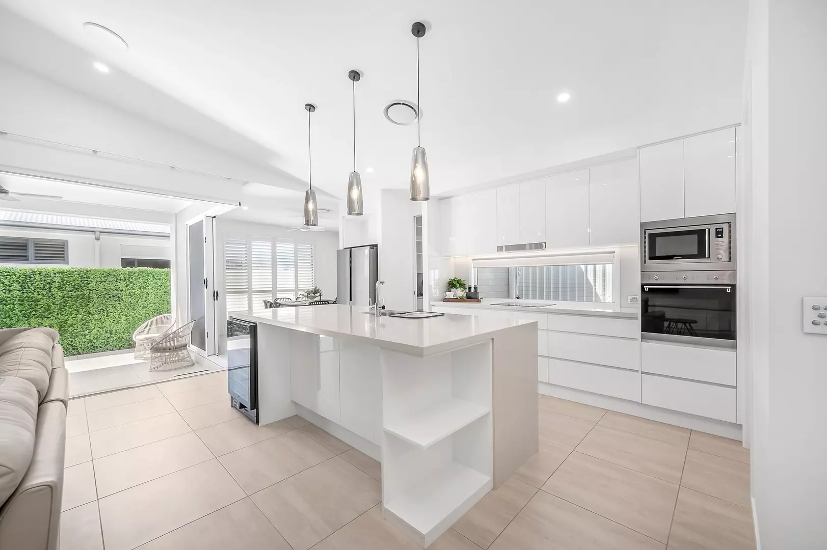 Relaxed Coastal Retirement Living – Comfort, Community & Convenience