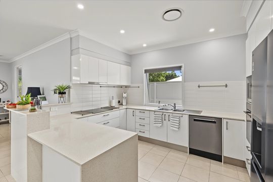 Corner Position, Premium Living