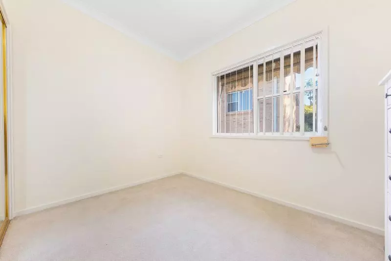 Spacious Leafy Premium Two Bedroom Apartment