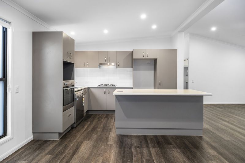 Bright & Spacious Living!