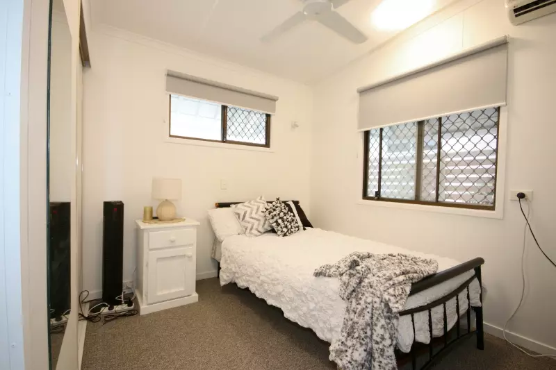 The Palms Village - Over 50's pet friendly lifestyle village