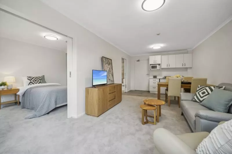 Fresh and bright one bedroom apartment