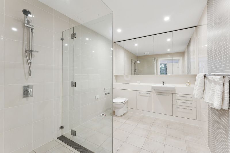 Stunning, Elevated Residence with Leafy Balcony Views