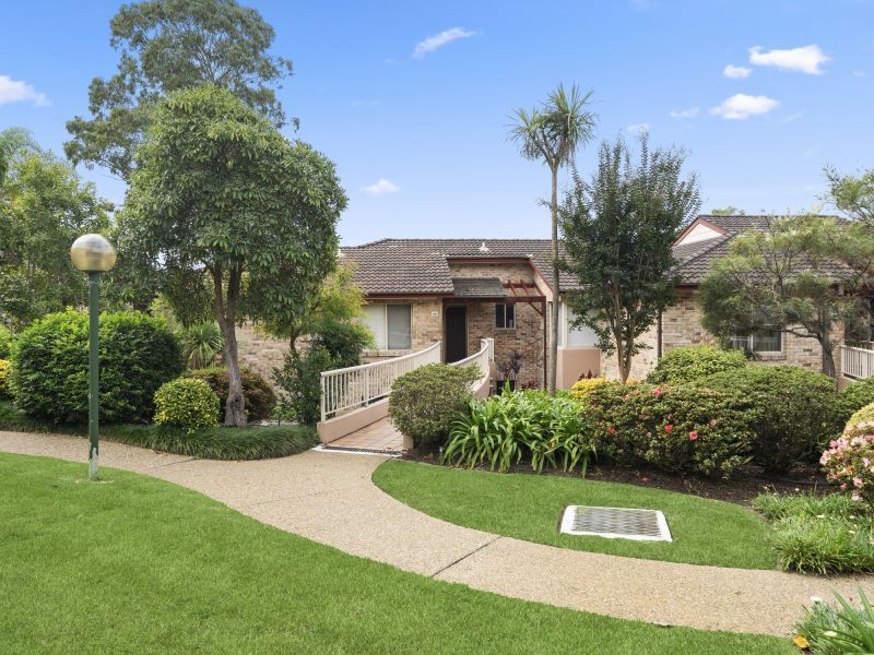 Light-filled villa with stunning bush view
