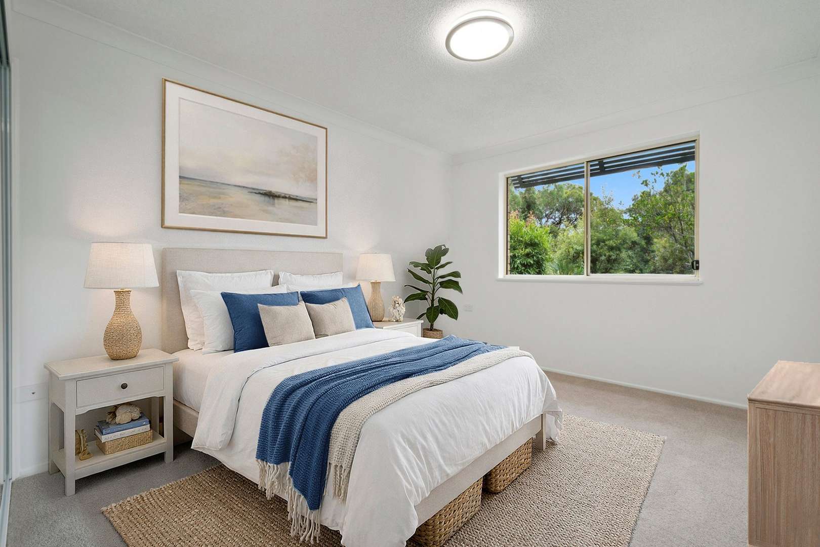 Contemporary coastal living with beautiful water views to long reef