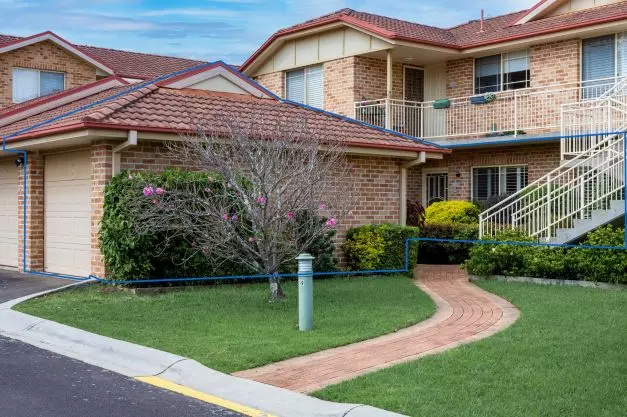 Ground Floor Retirement Unit with Garage 