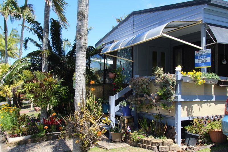 North Star Holiday Resort - Over 50's Residential Park