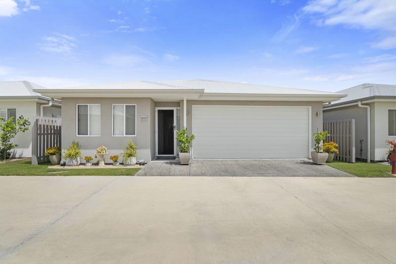 Immaculate Two Bedroom + Study – Make it Yours!