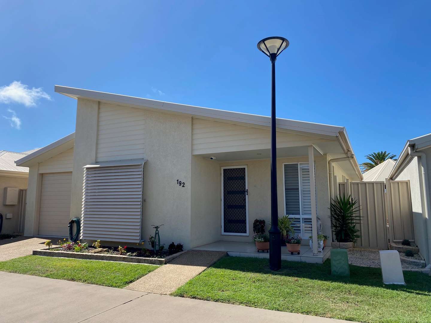 Luxury Resort Living V192