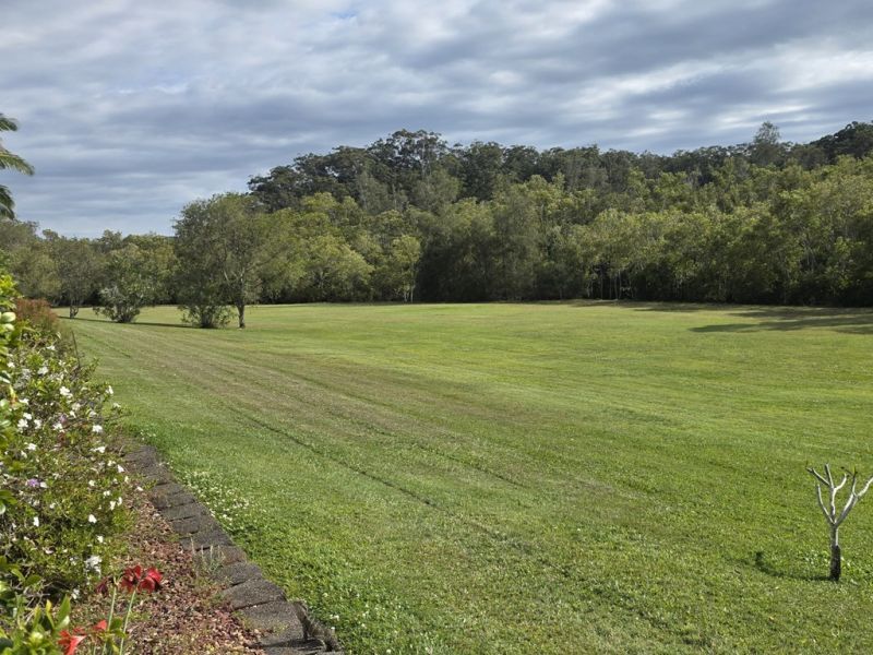 Picturesque grassland outlook!