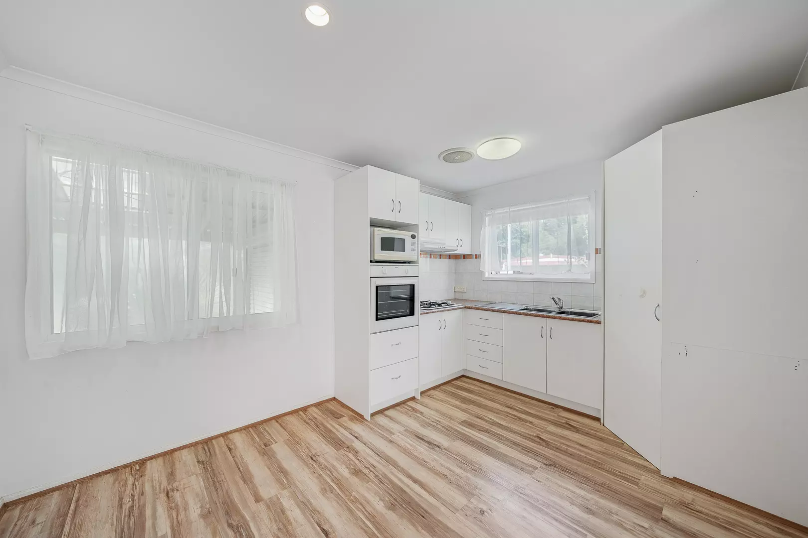 5 Glade Drive Bangholme - Palm Lake Resort Willow Lodge