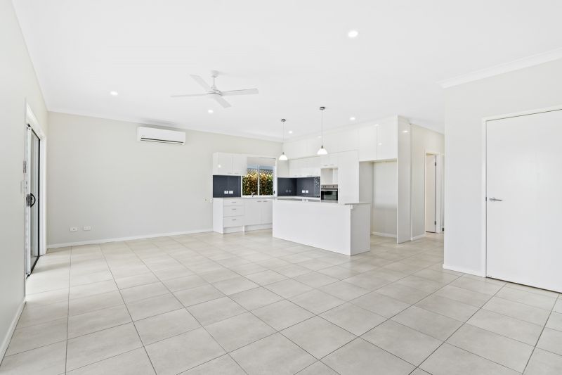 Private and Peaceful Home - with Breathtaking Views!