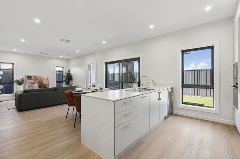 Brand-New Villa Living