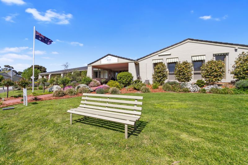 Be part of a thriving community at Knox Retirement Village