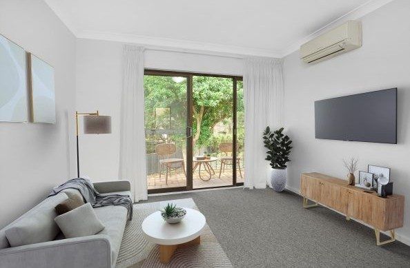 Apt 36 – Delightful 1-bedroom with garden outlook