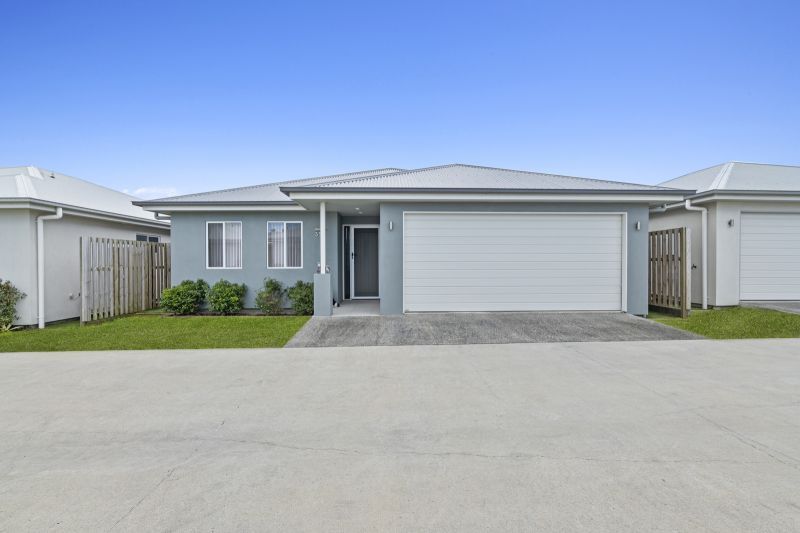 Three Bedroom Haven - Spacious Living!