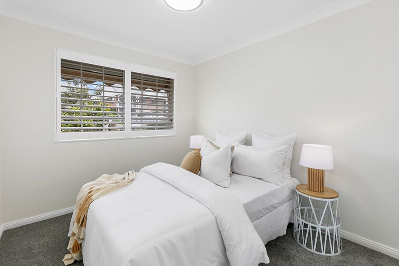 Gorgeously renovated 3 bedroom unit with modern look, level access and leafy district views.