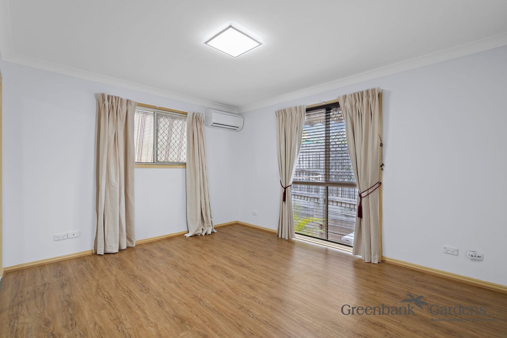 Elegant 3-Bedroom Residence in Over 50s Lifestyle Resort - GREENBANK GARDENS