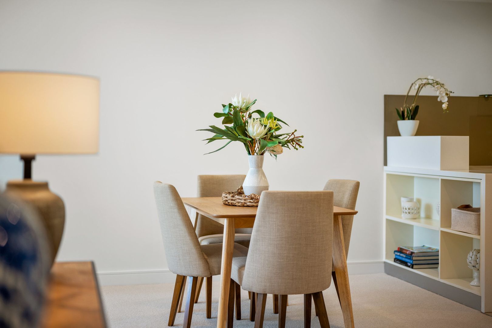 LIVE THE LUXE LIFE FOR LESS